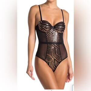 NWT! SECRET LACE Sequin Panel Bodysuit Size Medium